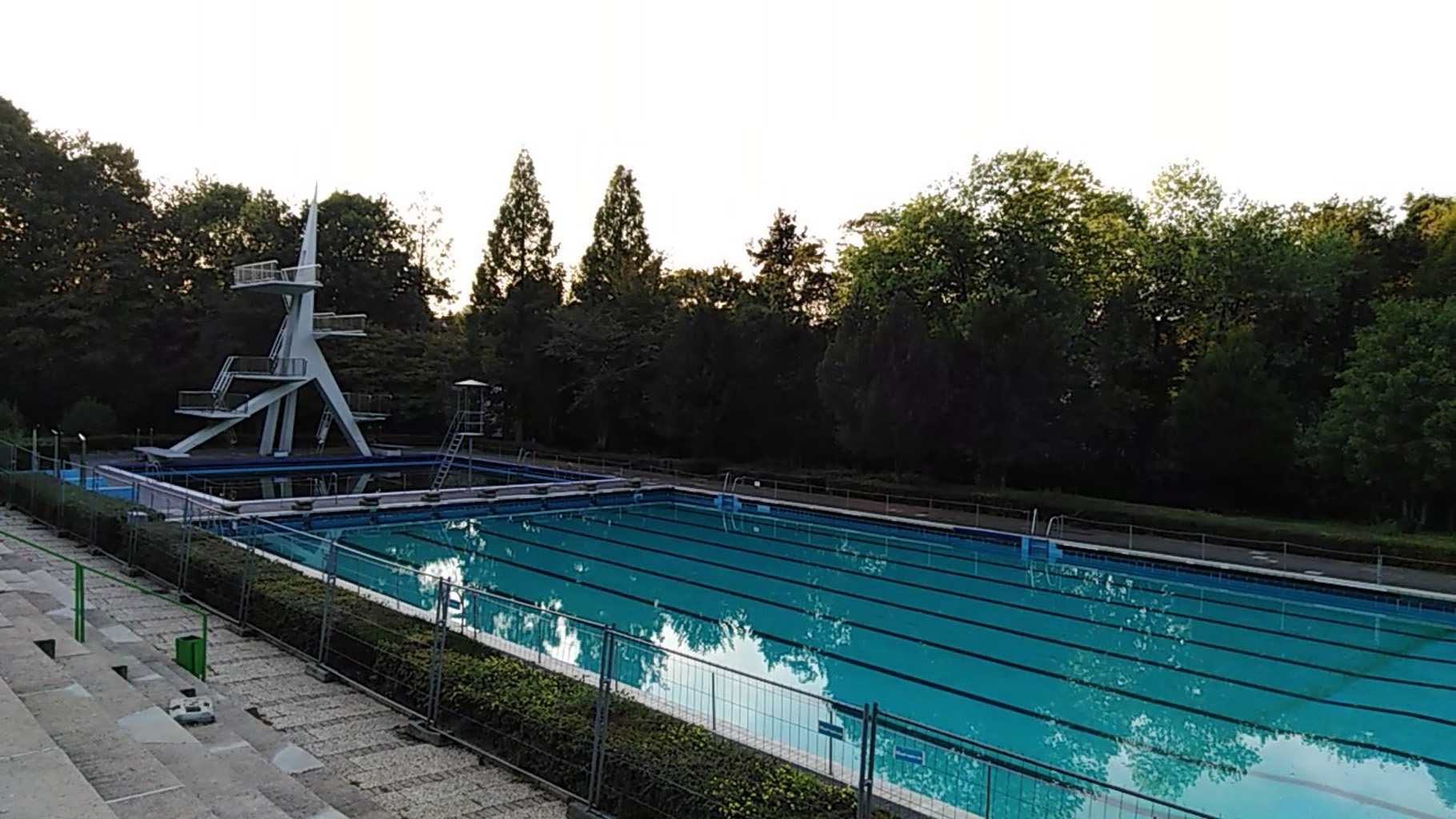 2020-05-04 UWG-Freie-Bürger – Kompromiss über die Zukunft des Hallenfreibades im Südpark