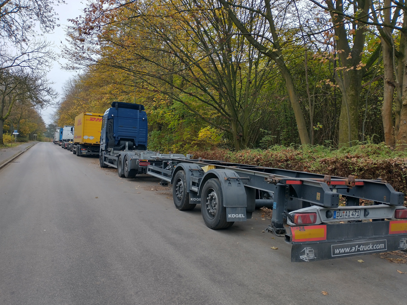 “Wildes Parken“ von Großraumfahrzeugen in Altenbochum nimmt zu