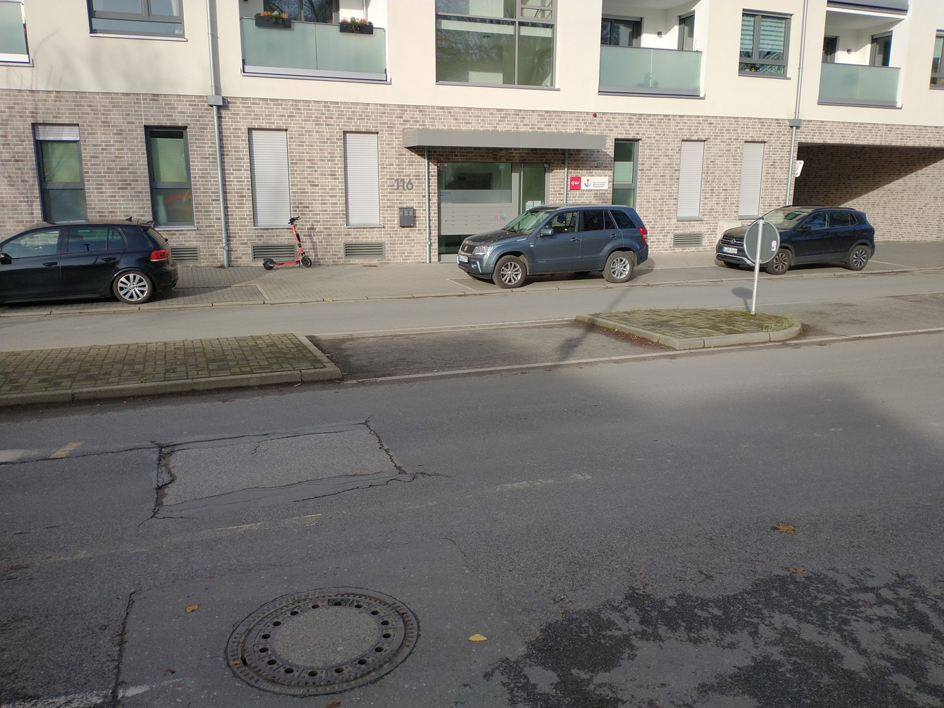 “Haus Ankerplatz” in Altenbochum: Straßenquerung für Fußgänger gefährlich